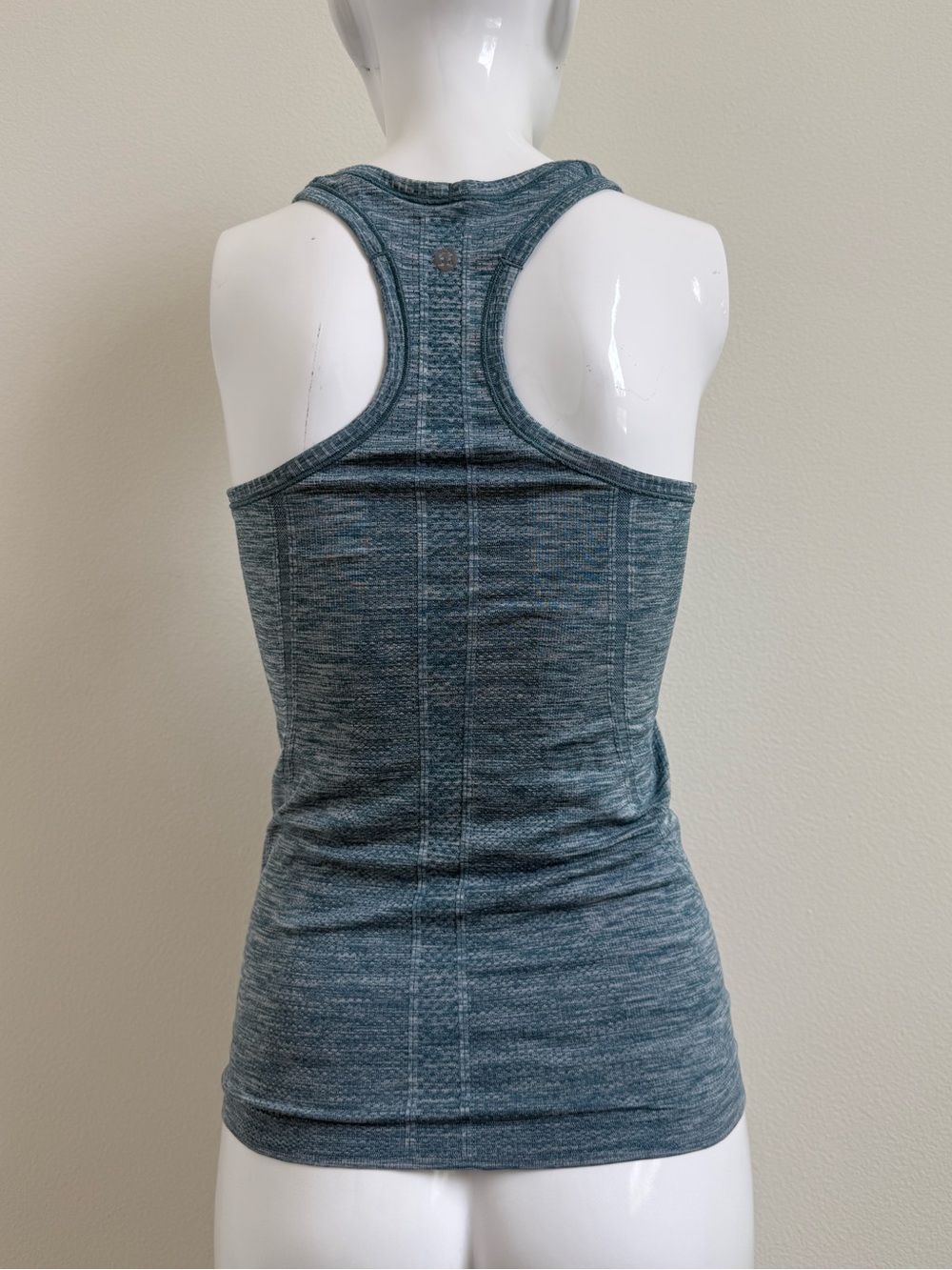 Lululemon Swift Tech Racerback Tank Top - Picture 2 of 8